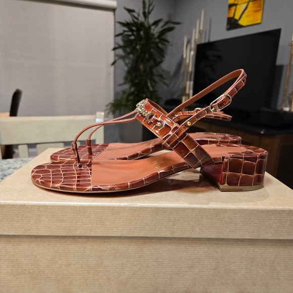 NEW Christian Louboutin MJ Thong 25 Tan T-Strap Croc Leather Sandals - Picture 3 of 11